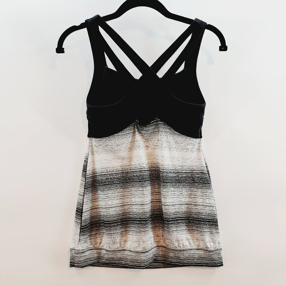 Ahtleta Stride Crunch and Punch Workout Tank Top Cross Cross Strappy Back Tank - Picture 4 of 11